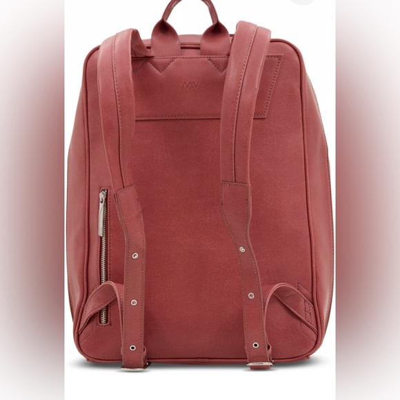 Matt & Nat Bremen Vegan Leather Backpack Heirloom Red – Brand New Sealed - Picture 3 of 13